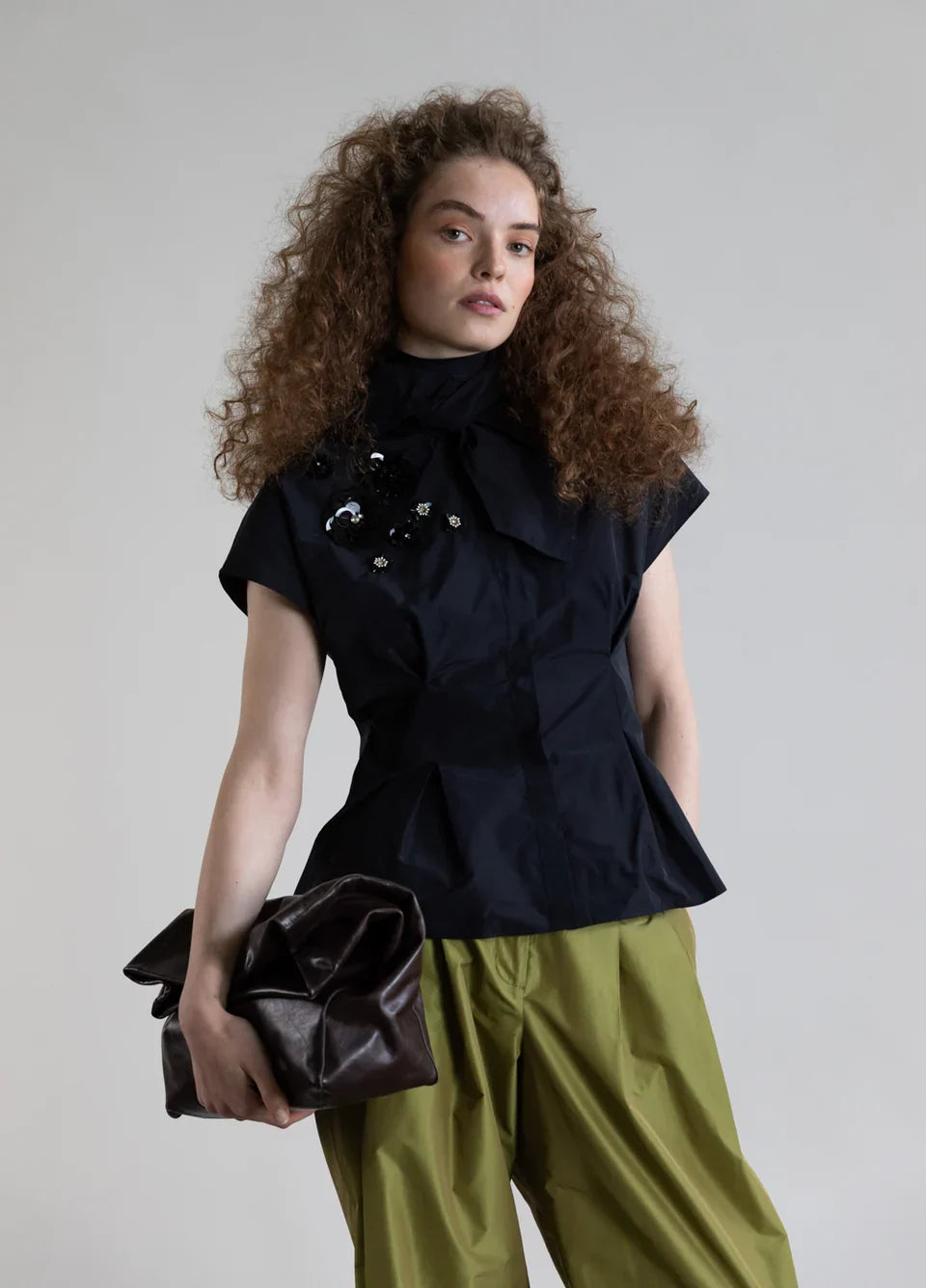 BLACK TAFFETA TOP