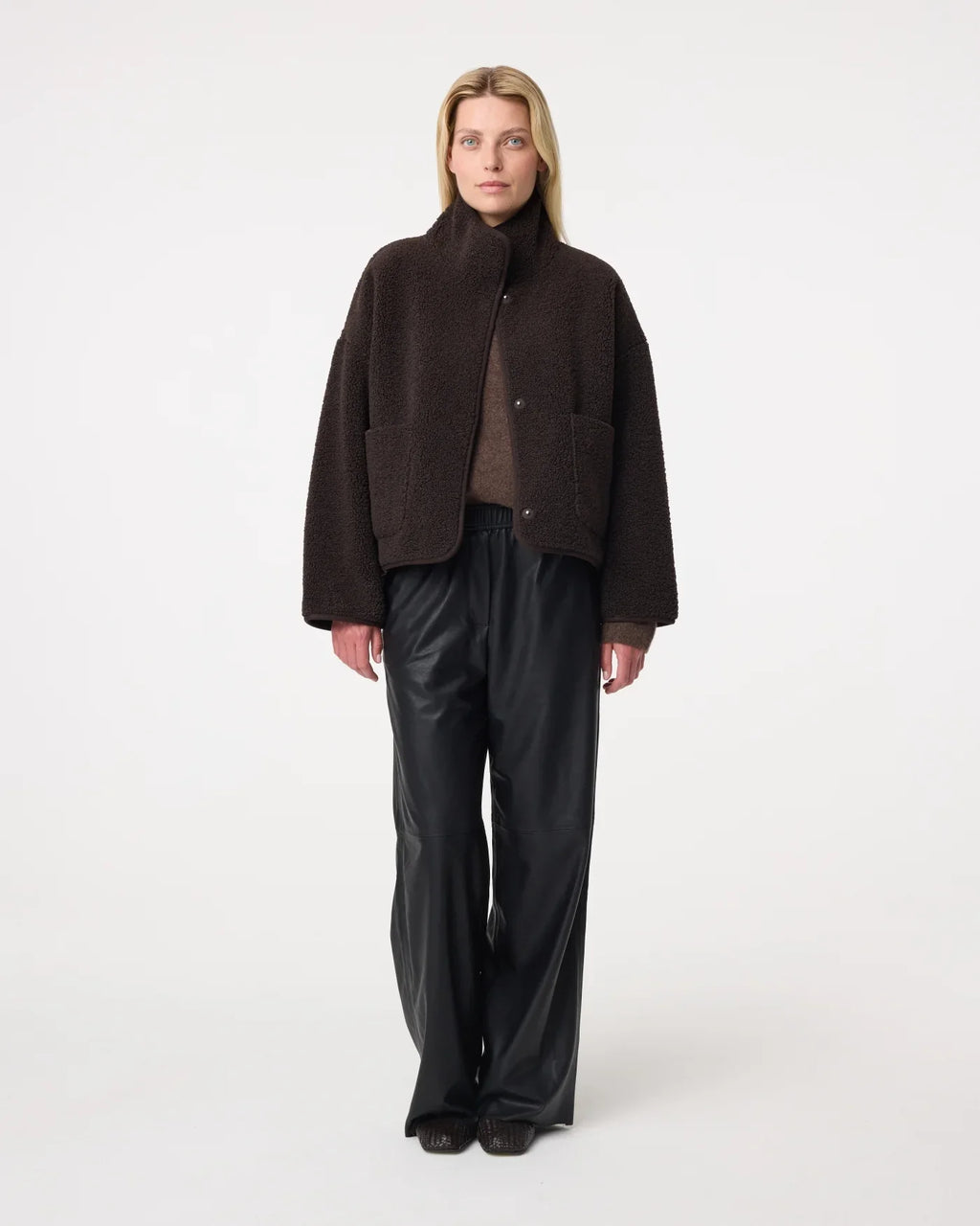 CHOCOLATE REVERSIBLE TEDDY JIL JACKET