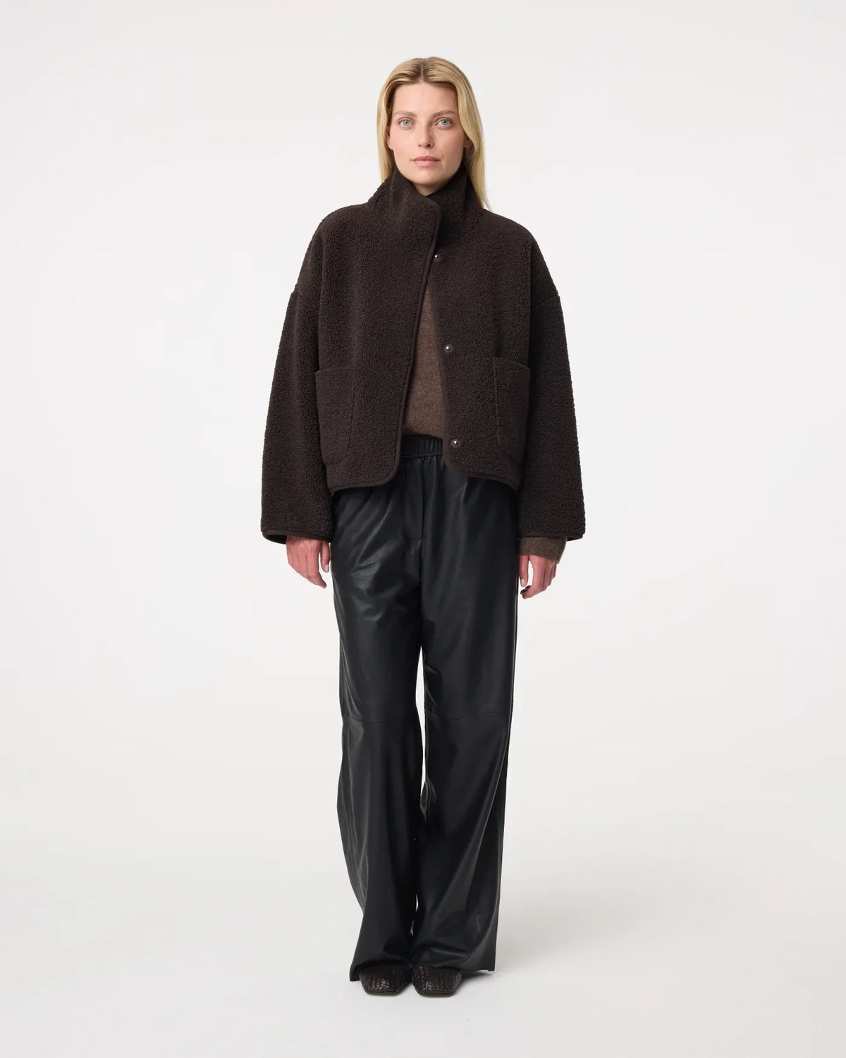 CHOCOLATE REVERSIBLE TEDDY JIL JACKET
