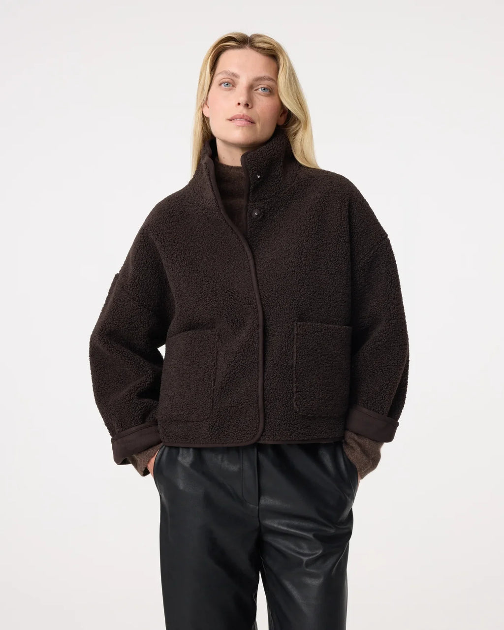 CHOCOLATE REVERSIBLE TEDDY JIL JACKET