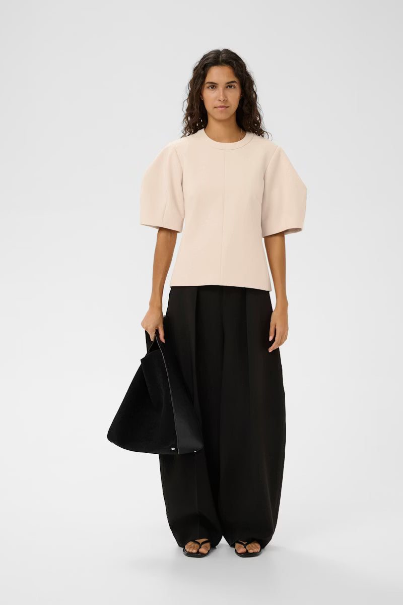 CREAM PUFF SLEEVE TOP