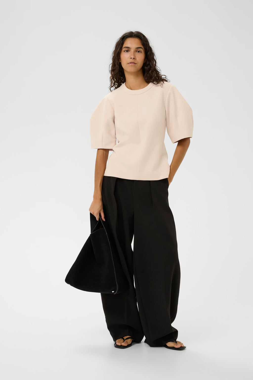 CREAM PUFF SLEEVE TOP