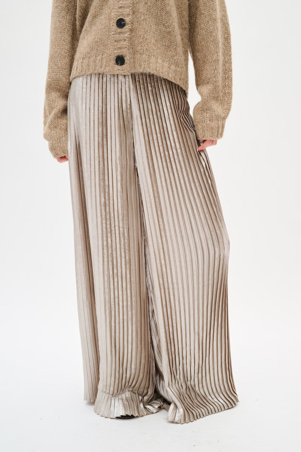 SOFT GOLD WIDE PLEAT TROUSER