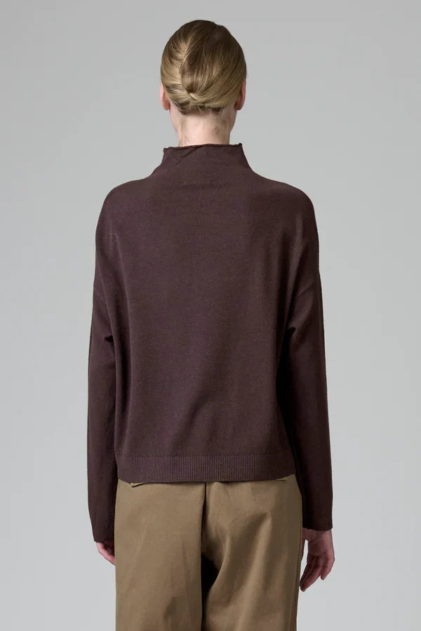PLUM FINE KNIT SWEATER