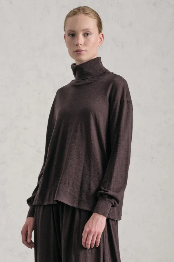 FINE WOOL SWING TURTLE NECK