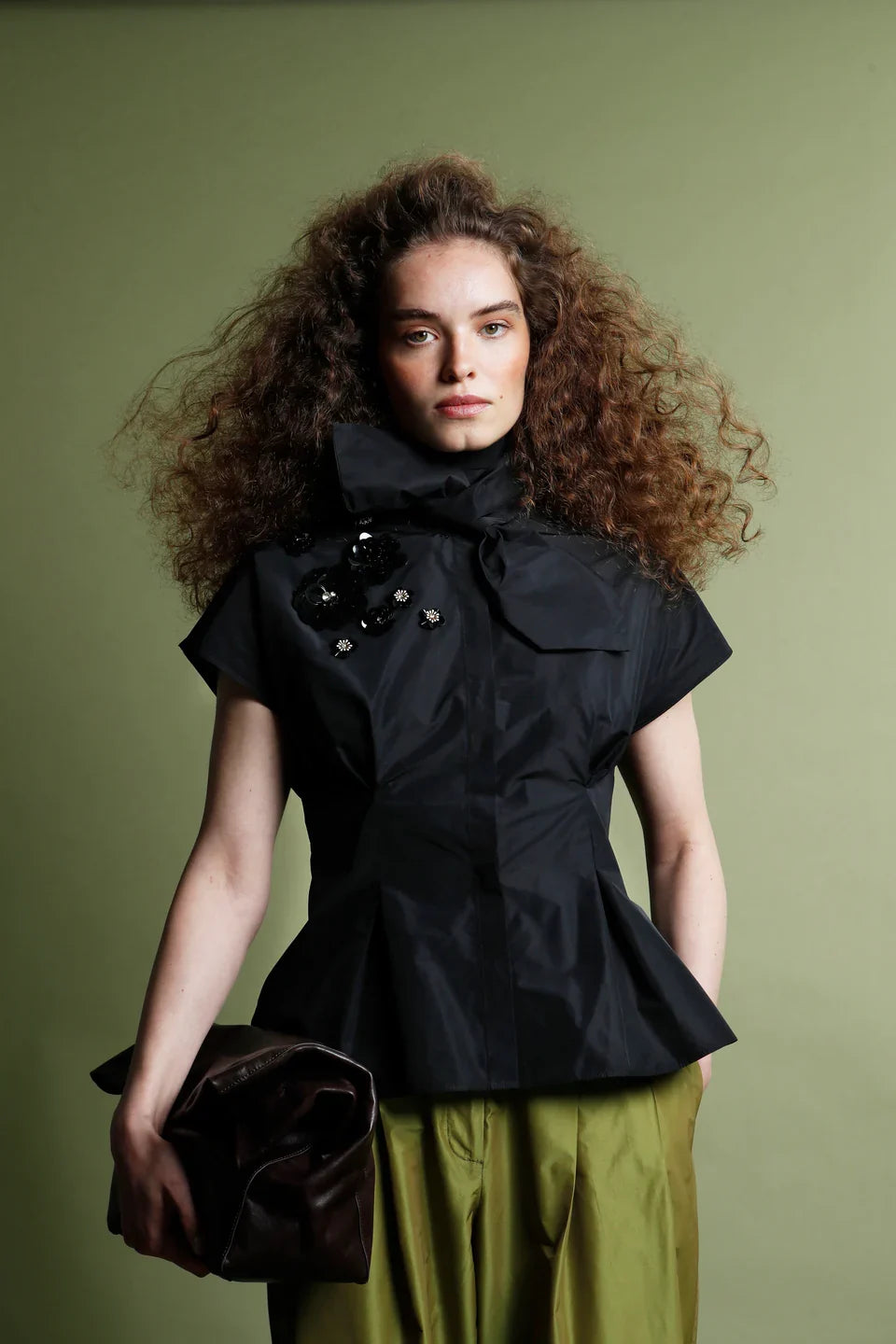 BLACK TAFFETA TOP