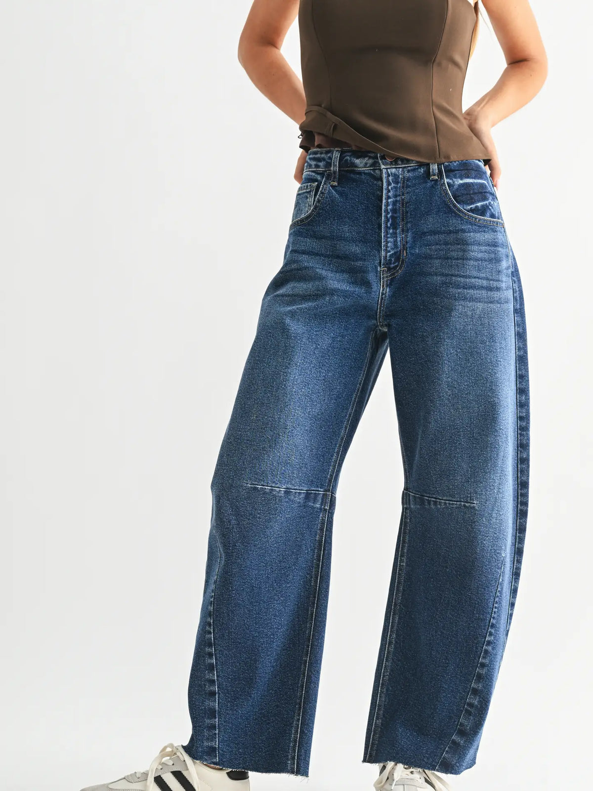 BARREL JEAN