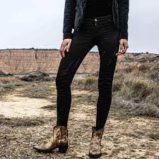 GOLD LA CONCHO SHORT BOOTS