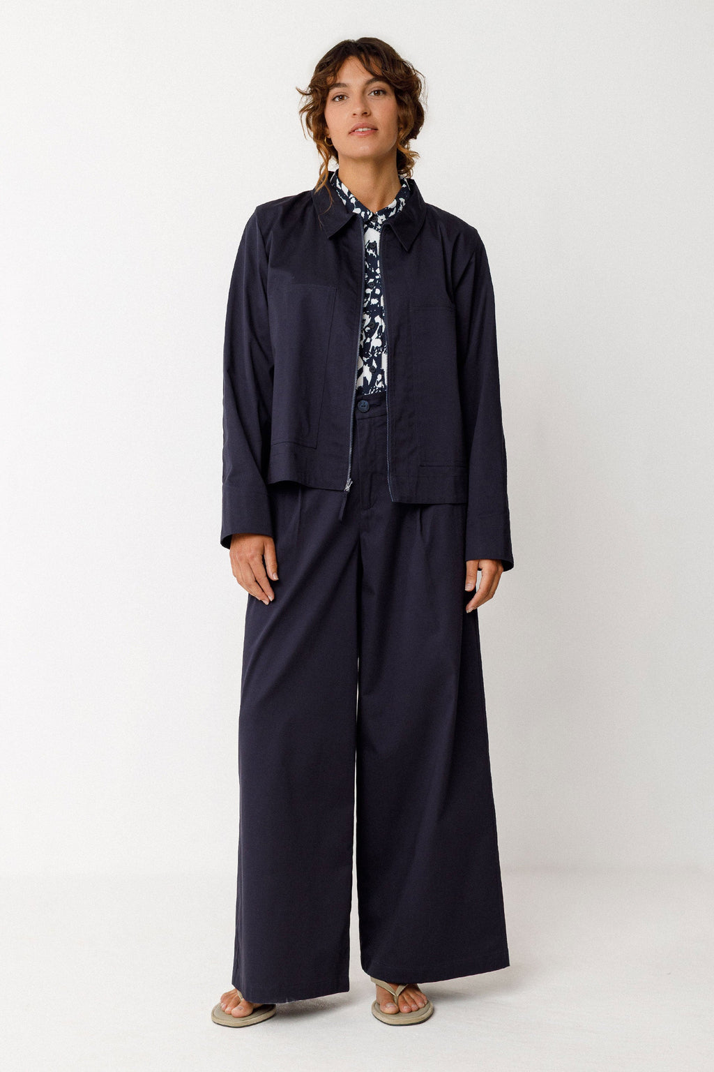 ENA NAVY WIDE LEG TROUSER