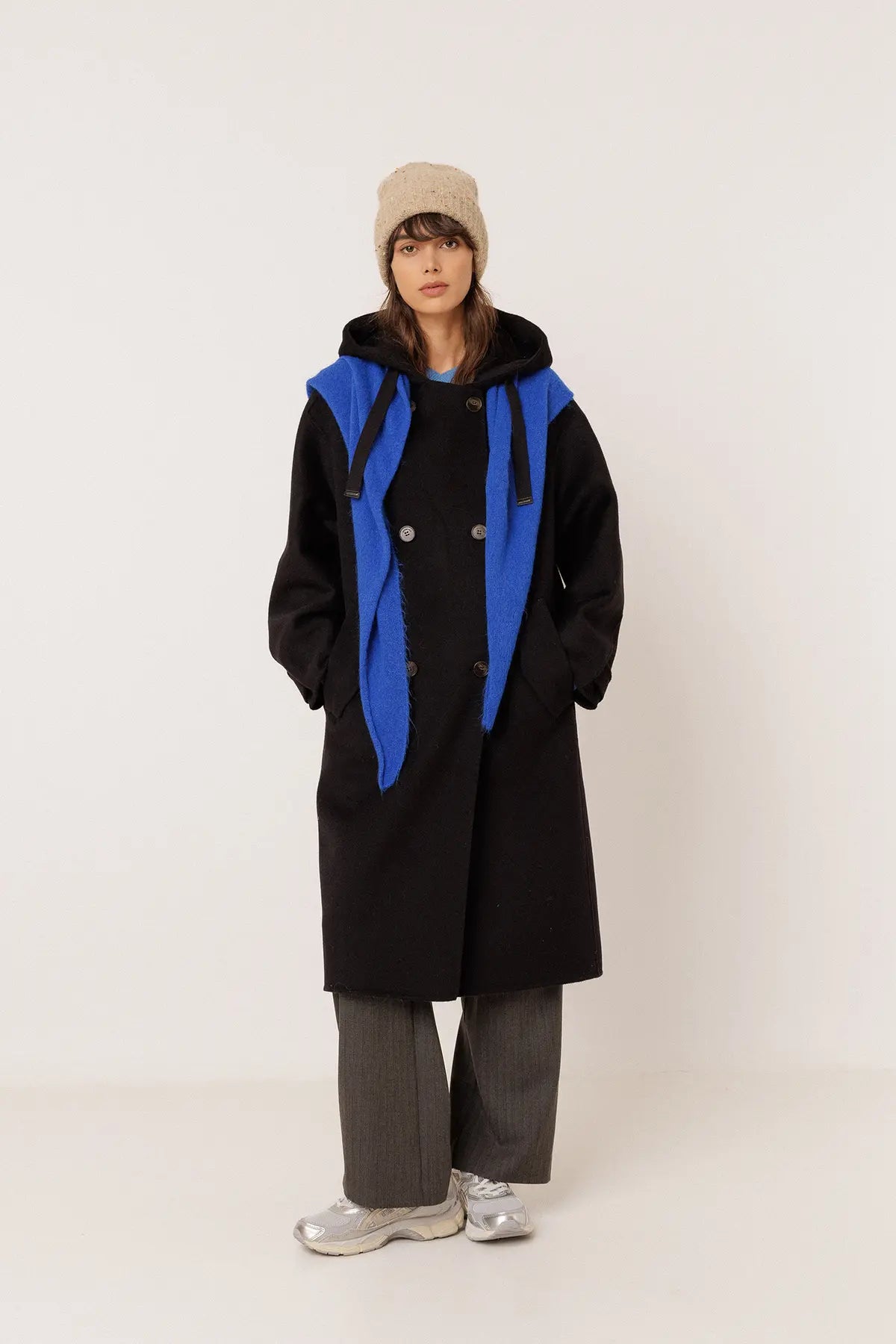 INDI AND COLD BLACK WOOL COAT WITH HOOD