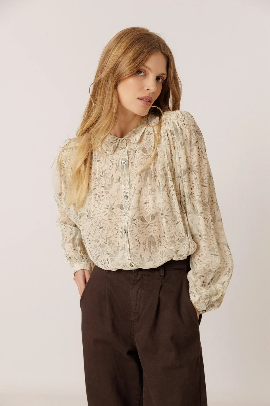 INDI AND COLD RETRO PRINT BLOUSE