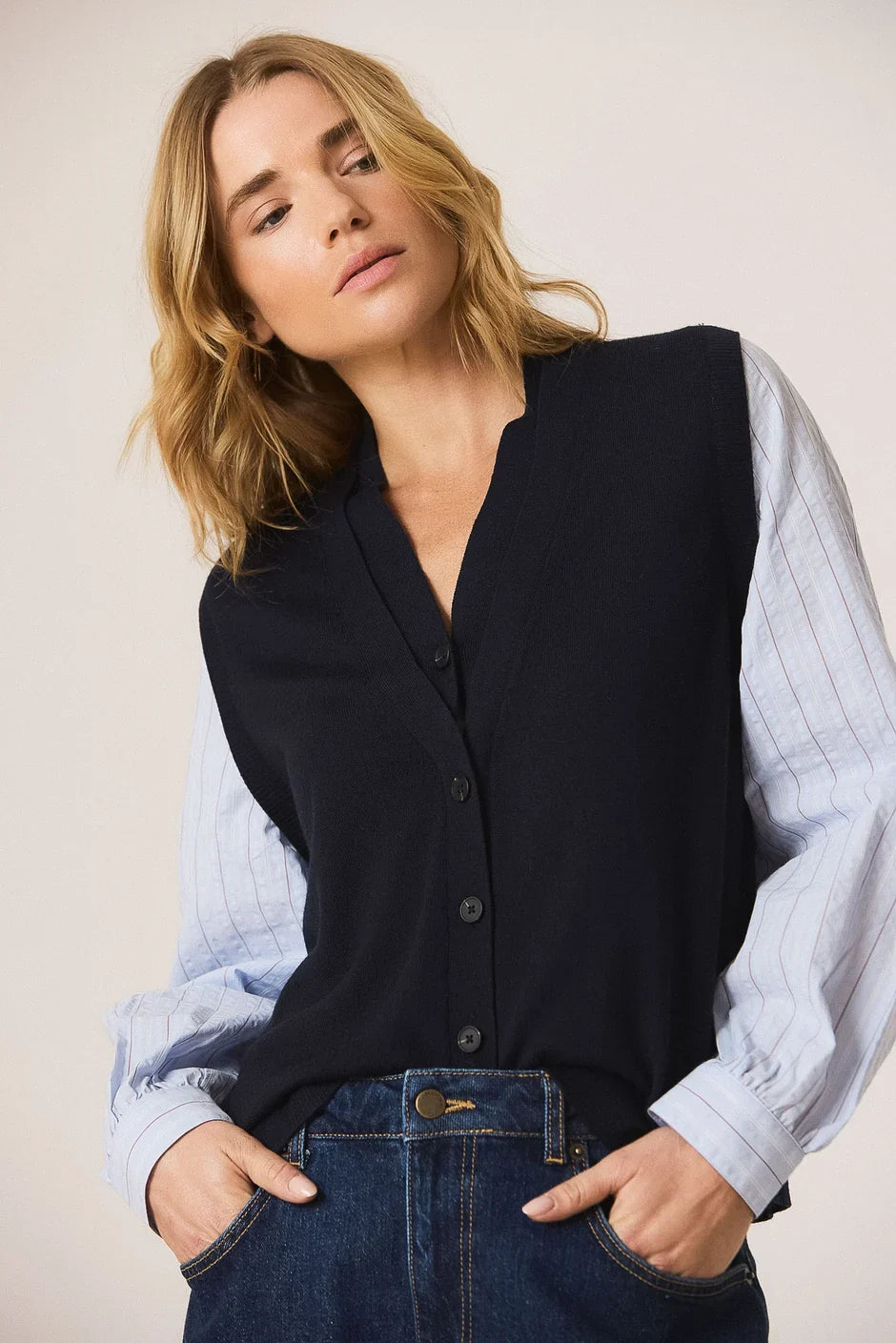 INDI AND COLD DOUBLE EFFECT CARDIGAN