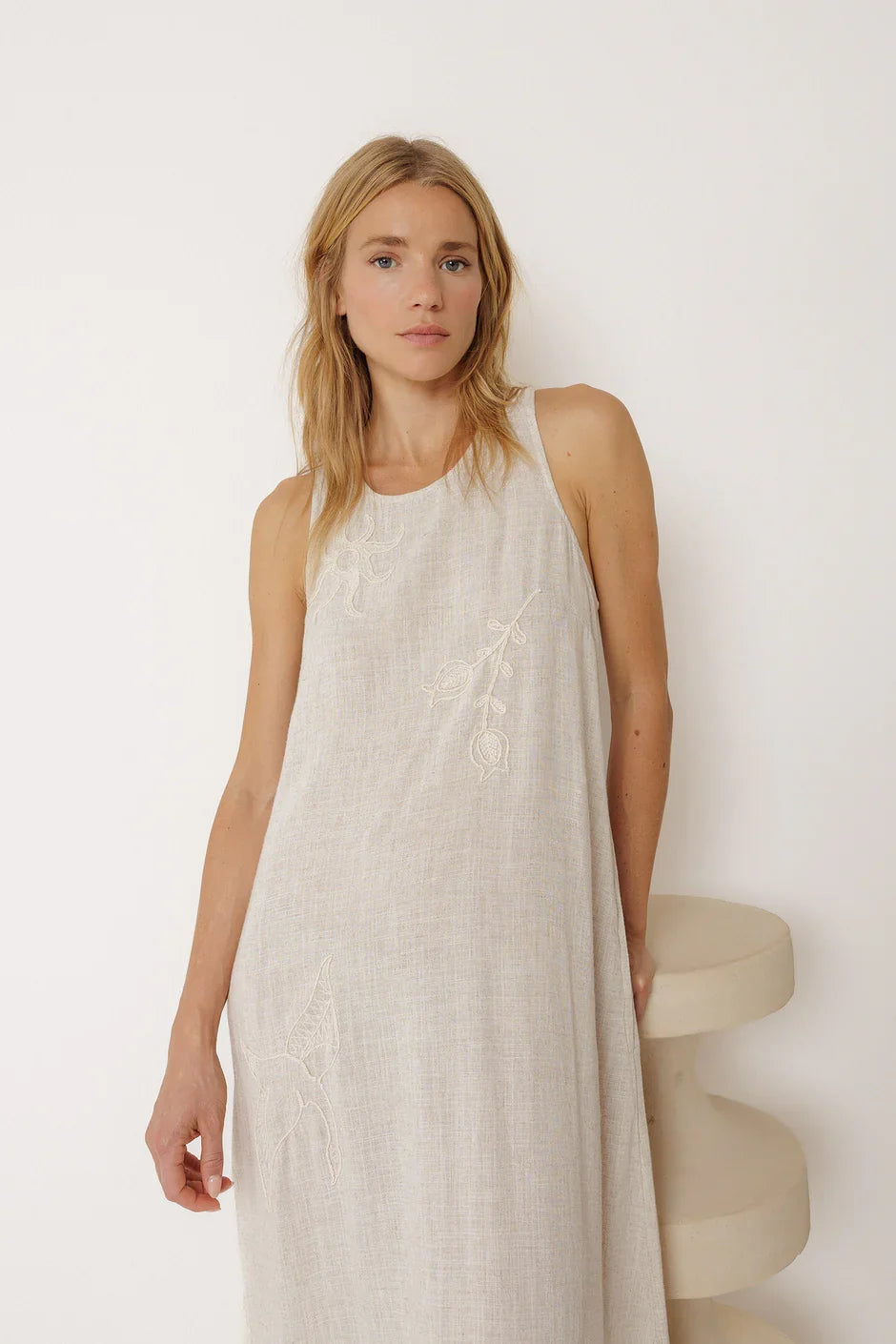 INDI AND COLD EMBROIDERED LINEN DRESS