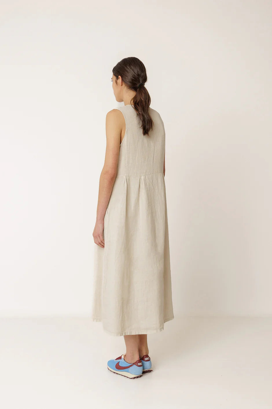 INDI AND COLD MULTIPOSITION LINEN DRESS